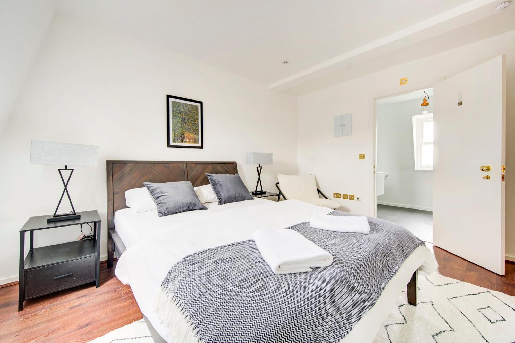 Luxury 3 Bedroom Prime Marylebone Apartment ลอนดอน ภายนอก รูปภาพ